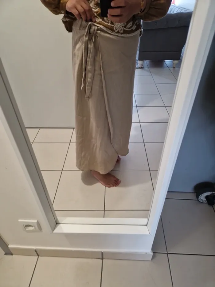 Jupe porte-feuille à nouer lin beige taille 46 très bon état - photo numéro 3