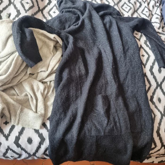 Lot de gilets longs kiabi gris bleu marine pailletés 46 48 - photo numéro 2
