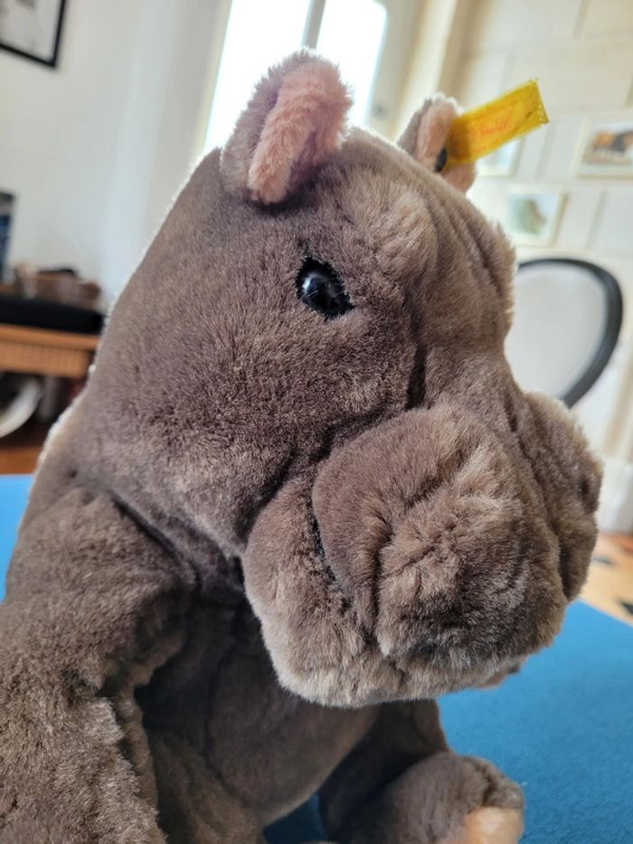 Peluche Hippopotame Steiff marron chair 30cm assis doux peluche traditionnelle collection - photo numéro 4