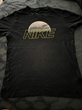 T-shirt Nike