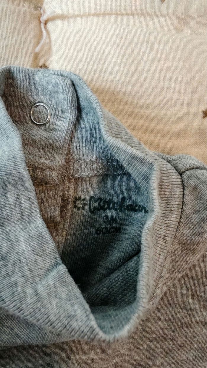 Sous pull avec col gris 3 mois - photo numéro 3