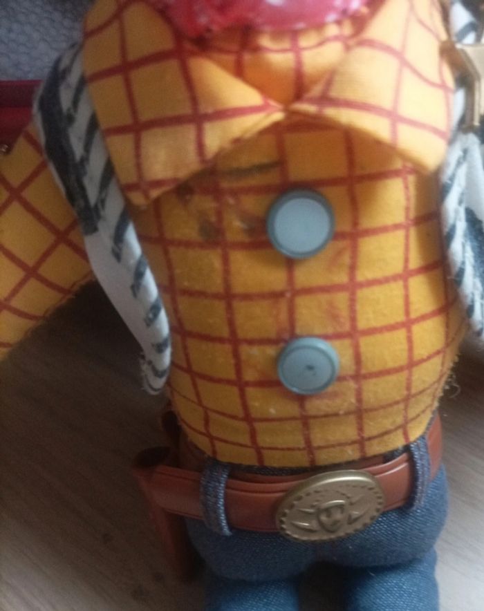Toy story Woody 39 cm parle anglais - photo numéro 3
