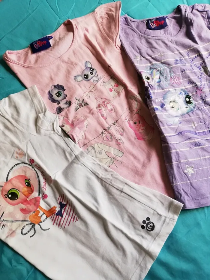Lot de t-shirts, licences Littles pet shop