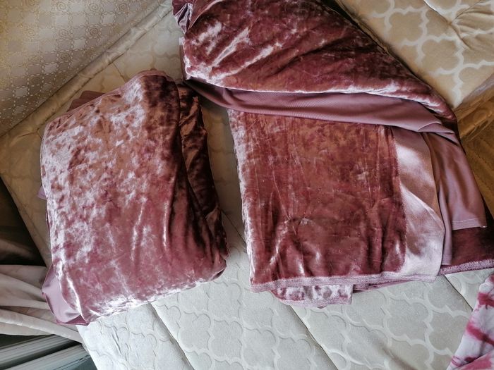 Tissu rose/violet velours - photo numéro 5