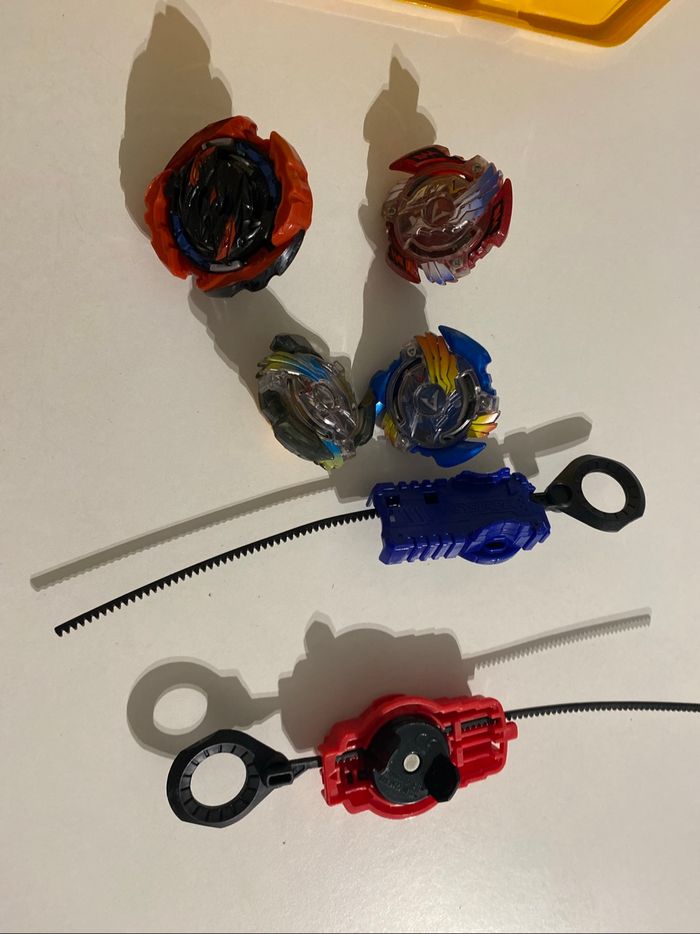 Arène Beyblade toupies et lanceurs - photo numéro 3