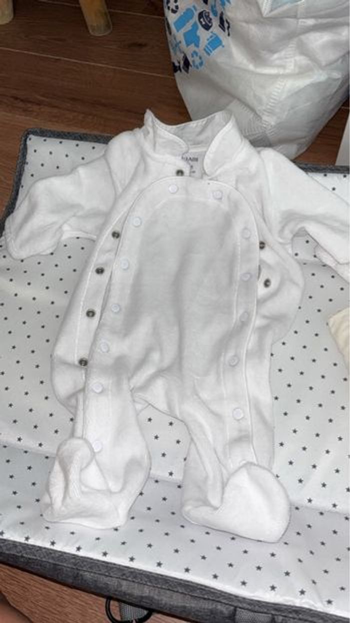 Lot de 3 Pyjama bébé 3 mois - photo numéro 2