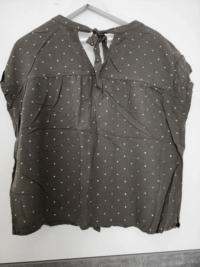 Top kaki - photo numéro 2