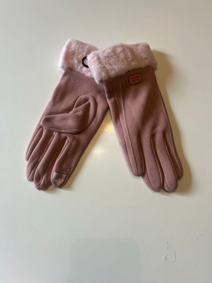 Gants chauds NEUFS pour femme couleur rose