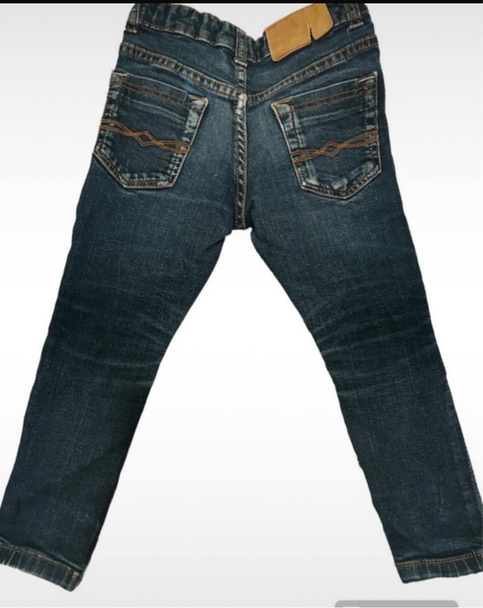 Jean Zara 3 ans - photo numéro 2