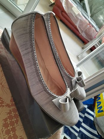 CHAUSSURE FEMME " GLOVE HISPANITAS" TAILLE 39