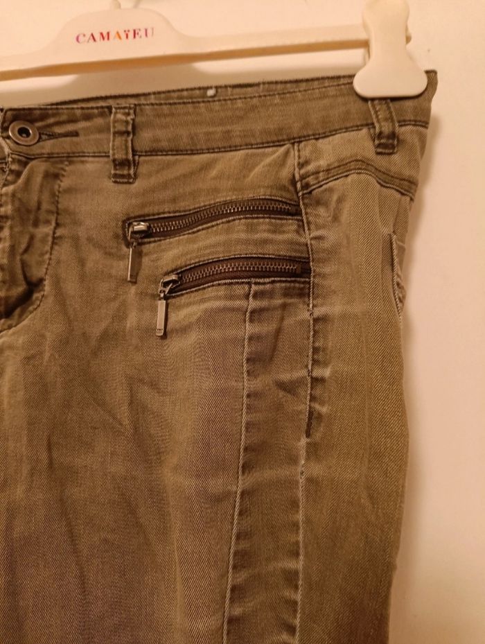 Pantalon Vert Kaki ONLY  Taille S (36)  Coupe Ajustée - photo numéro 2