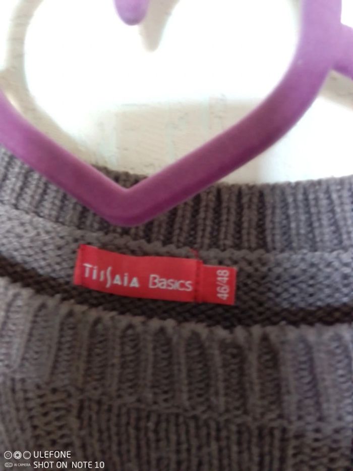 Pull taille 46/48 - photo numéro 2