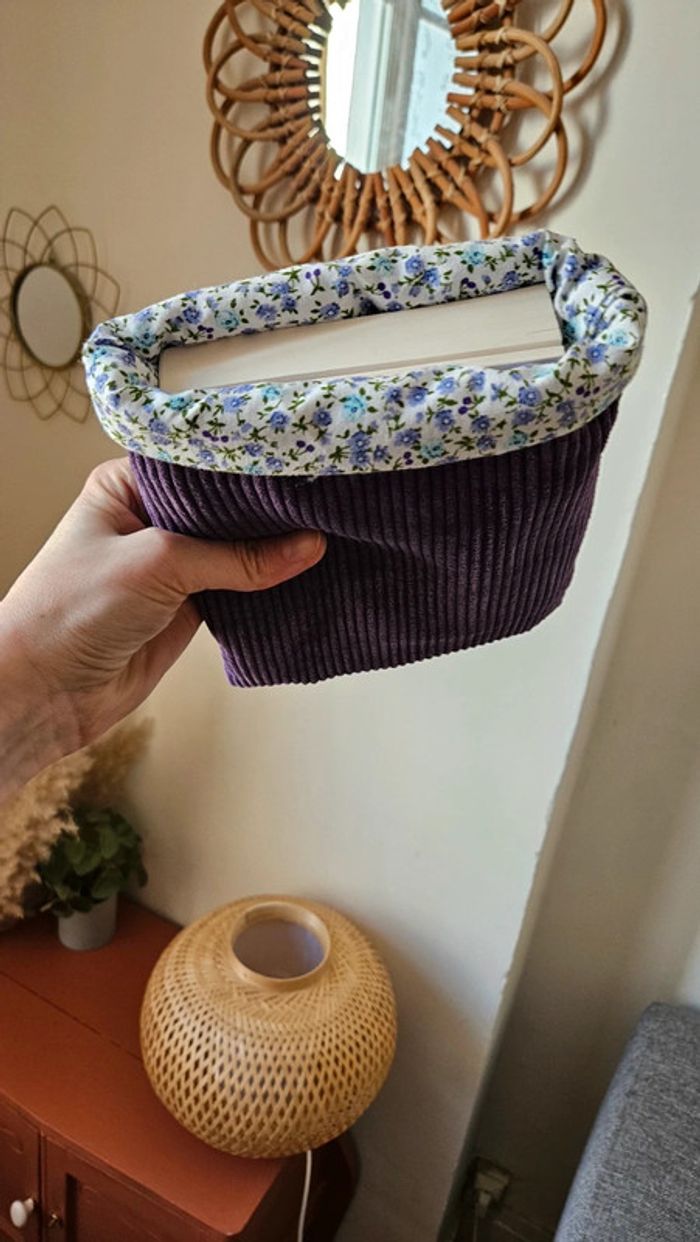 Pochette de livre velours purple/flowers - photo numéro 2