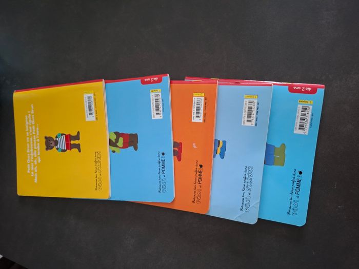 Livre petit ours brun - photo numéro 2