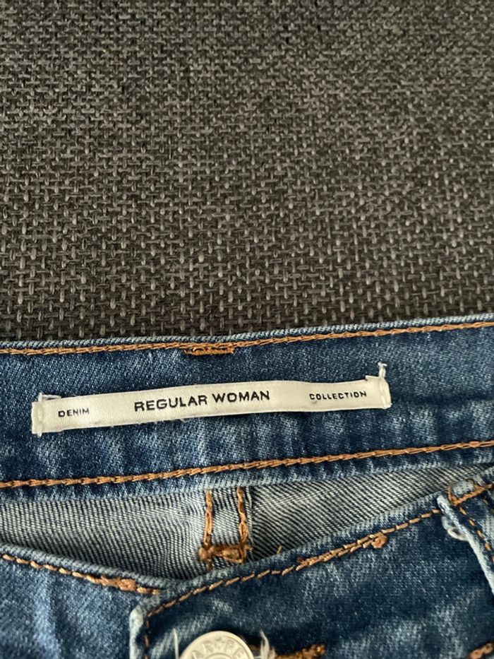 Jeans troué taille basse - photo numéro 2