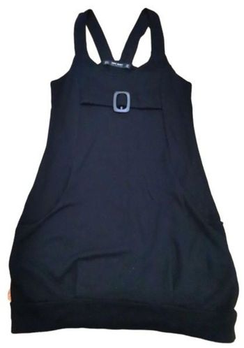 Robe à bretelles "Zara Basic"