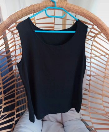Tee short sans manches taille 46/48