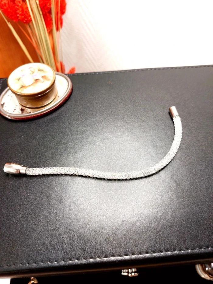 Magnifique bracelet aimanté Victoria - photo numéro 4