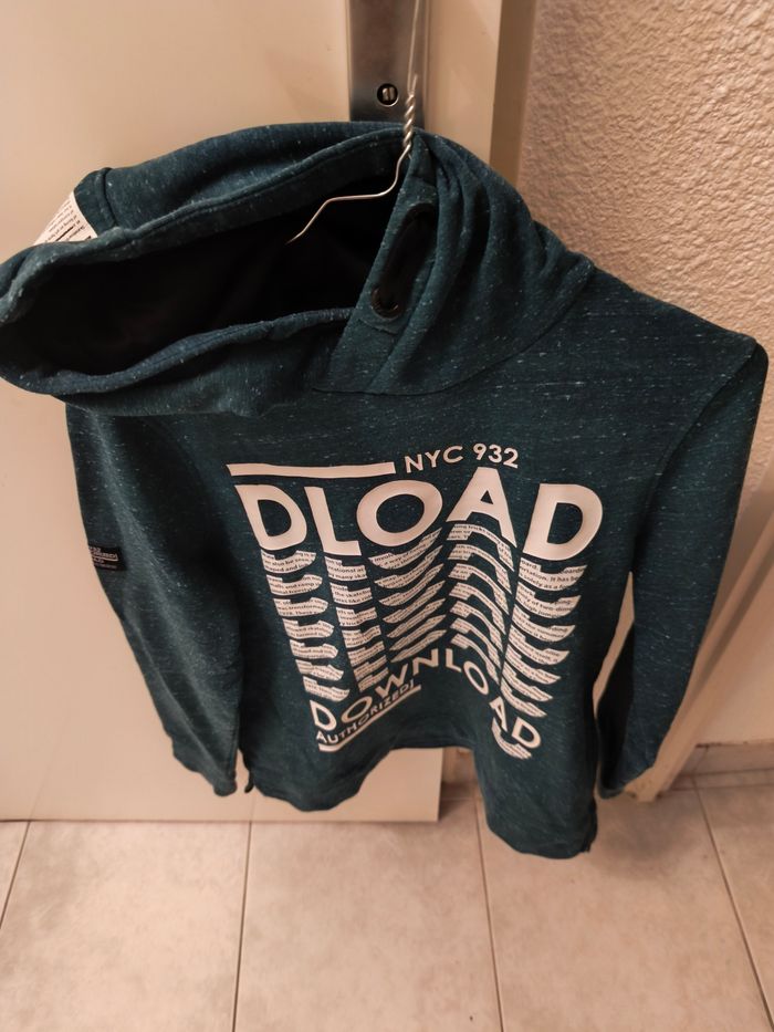 Vêtements garçon vend pull garçon - photo numéro 2