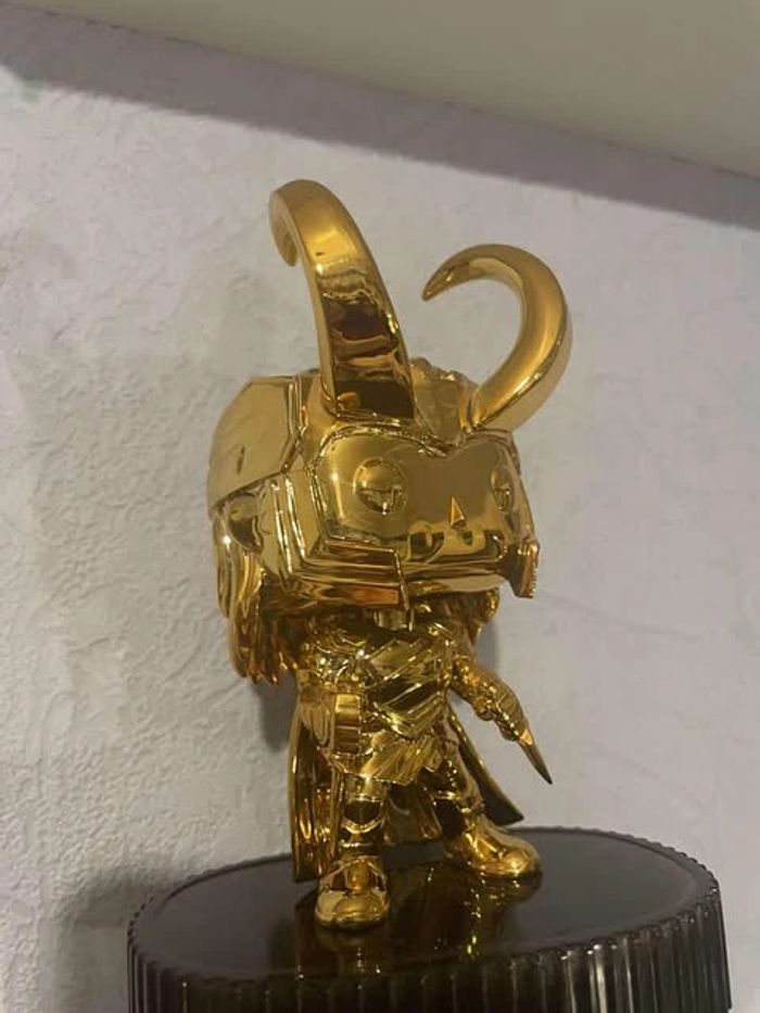 pop loki doré - photo numéro 5