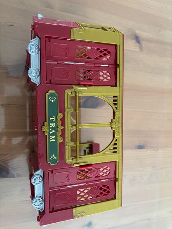 Tram Sylvanian families 