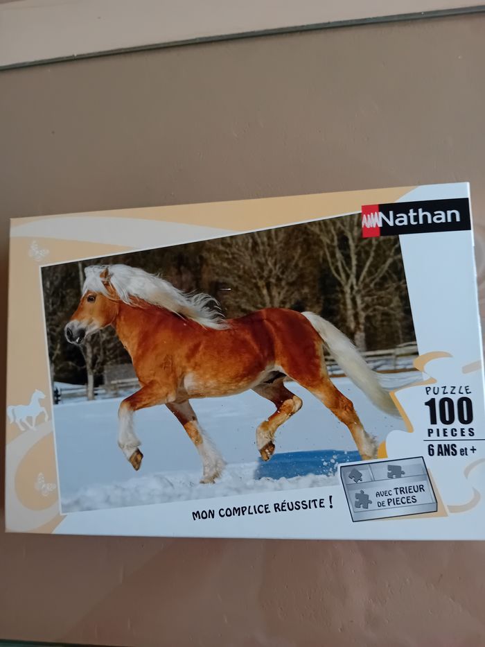 Faby27800 Puzzle 100 pièces pour 6 ans et plus - Complet "Nathan" Motif : Cheval dans la neige - photo numéro 2