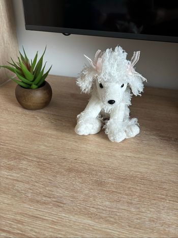 Peluche chien  caniche Aurora bouclette blanc