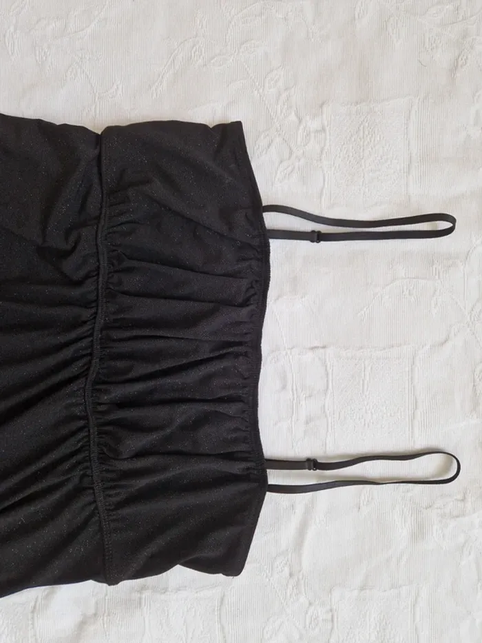 Robe noire - photo numéro 5