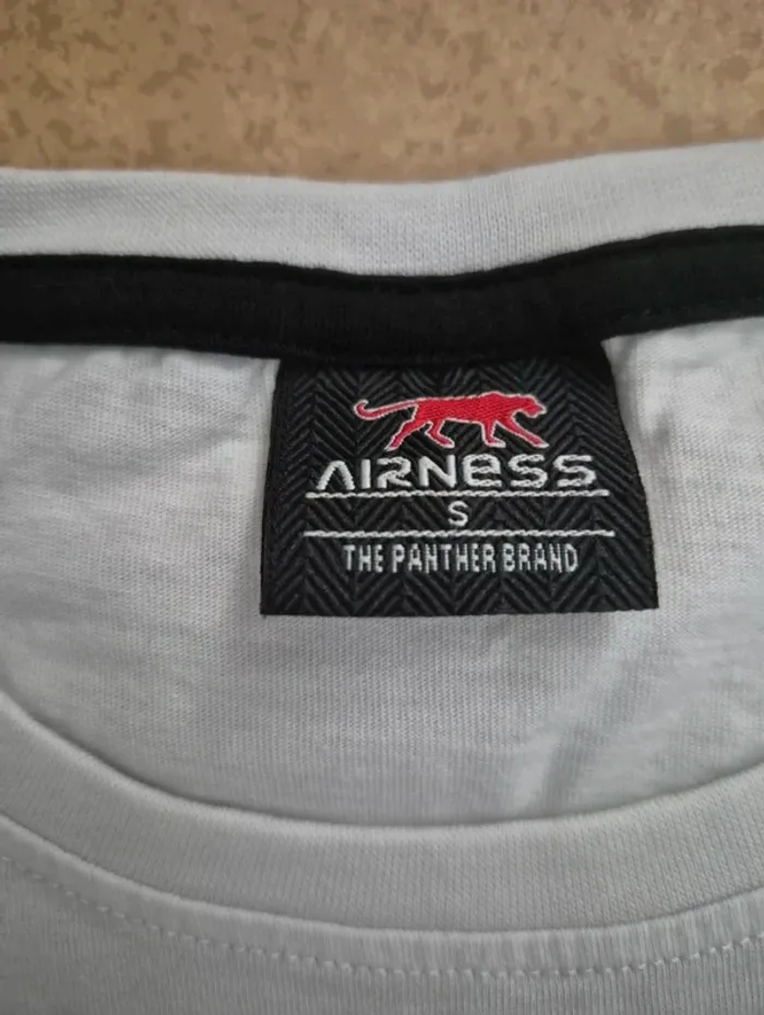 Tee shirt Airness en S - photo numéro 4