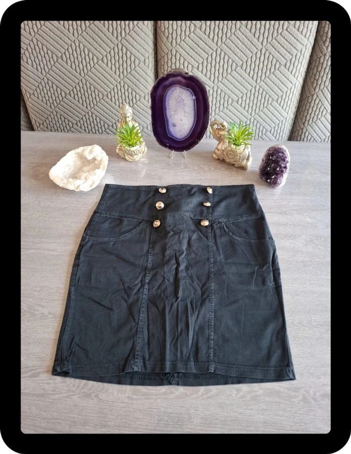 Jupe droite noire taille 38