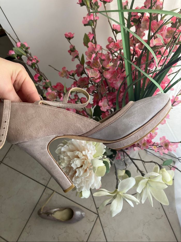Très belle paire d’escarpins irisées Repetto T.39,5 - photo numéro 6
