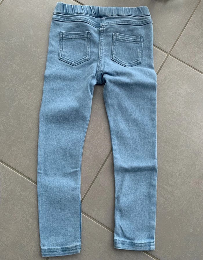 Jean 3 ans - photo numéro 2