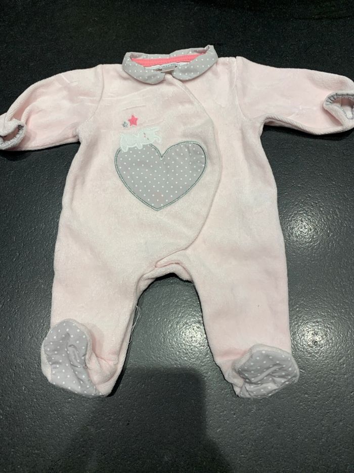 Lot de pyjamas - photo numéro 3