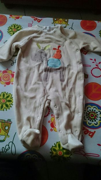 Pyjama 3 mois neuf