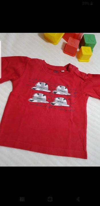 T.shirt bébé taille 12 mois