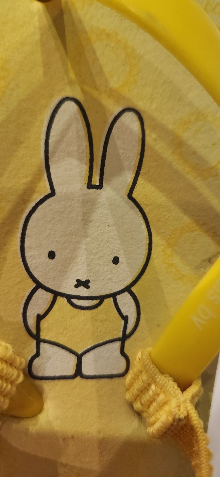 Tongs jaune Miffy pour fille pointure 23/24 - photo numéro 4