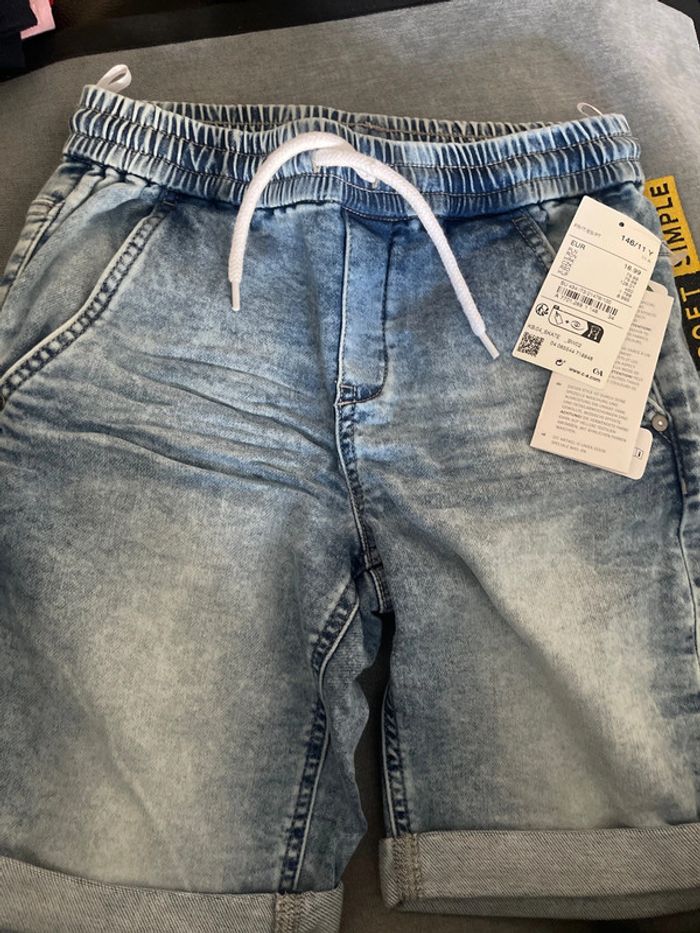 Short en jean neuf 11 ans - photo numéro 2