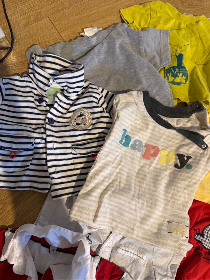 Lot de 16 t.shirts bébé 3 mois garçon différentes marques - photo numéro 3