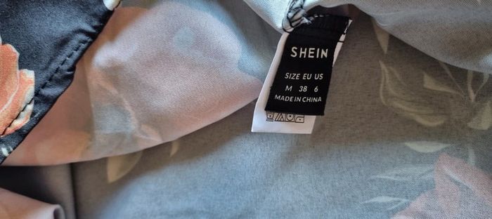 Chemisier sans manche "Shein" - photo numéro 3