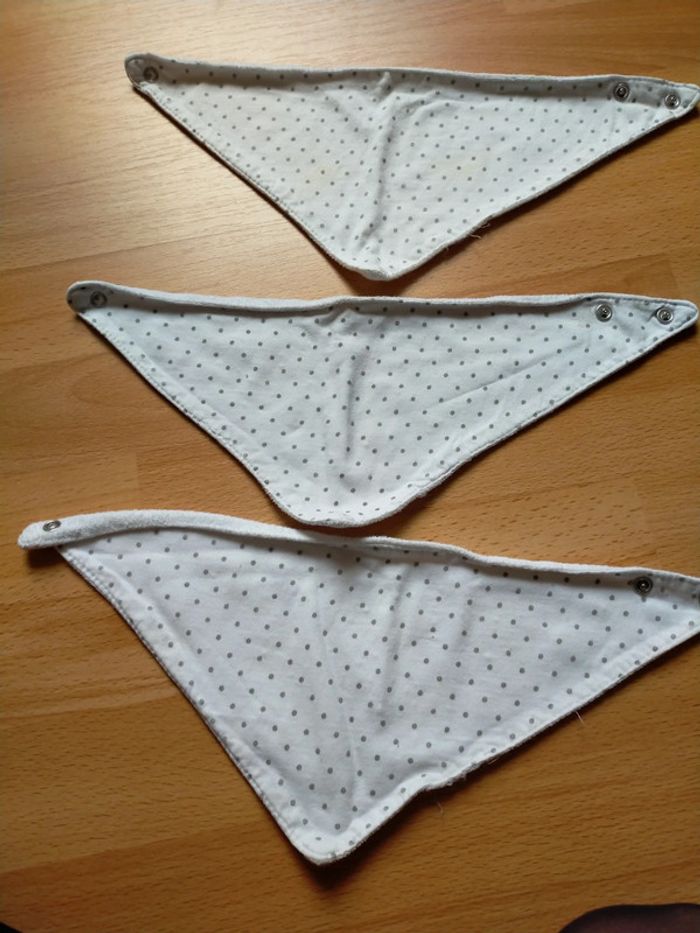 3 bavoirs bandanas