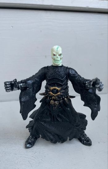 Figurine squelette chap Mei