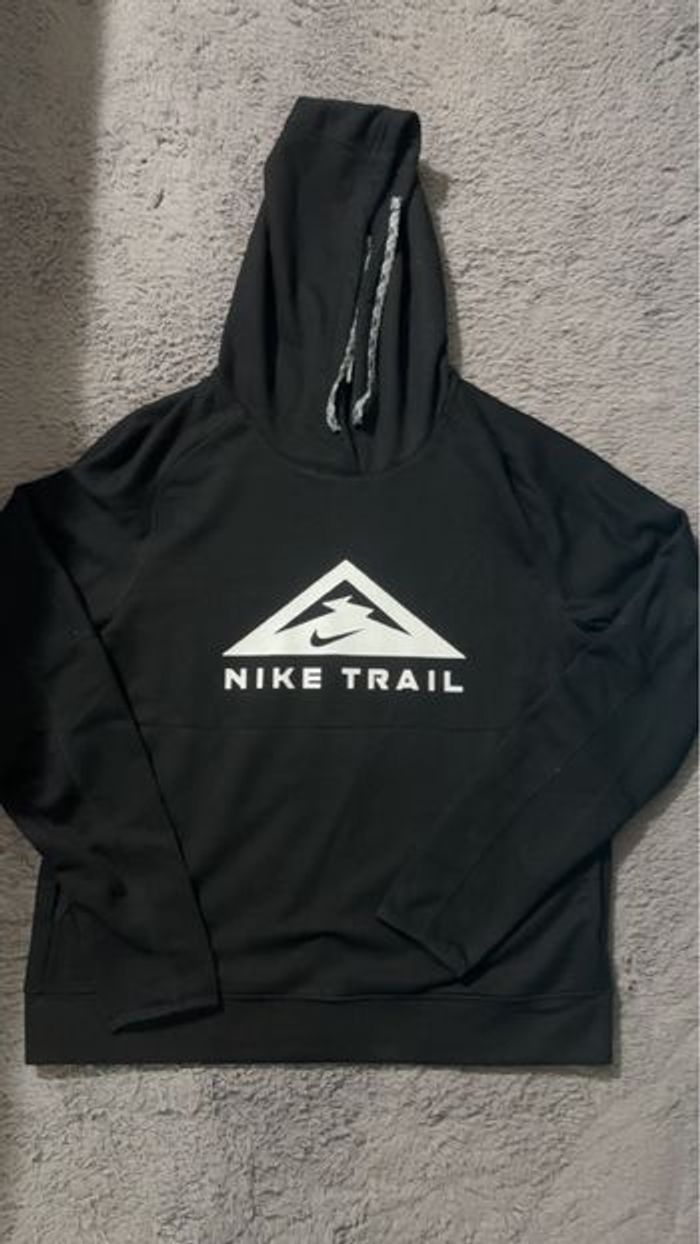 Pull à capuche nike trail