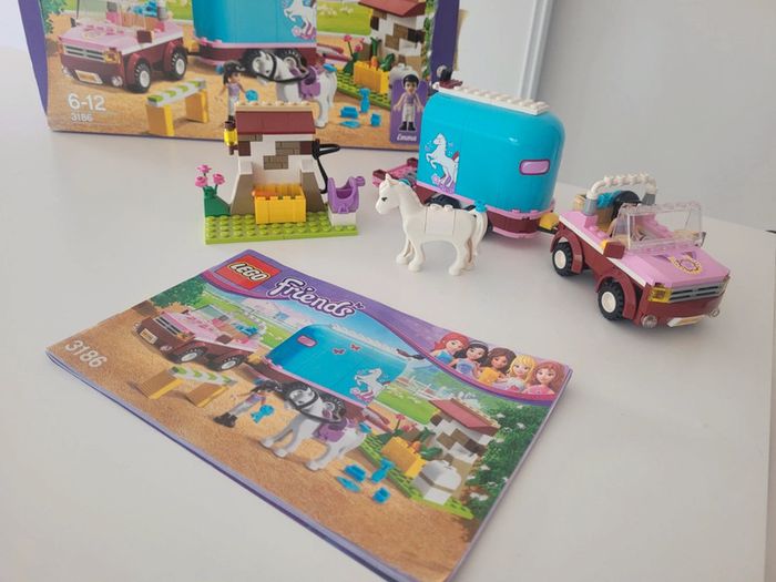 lego friend 3186 la remorque à chevaux - photo numéro 3