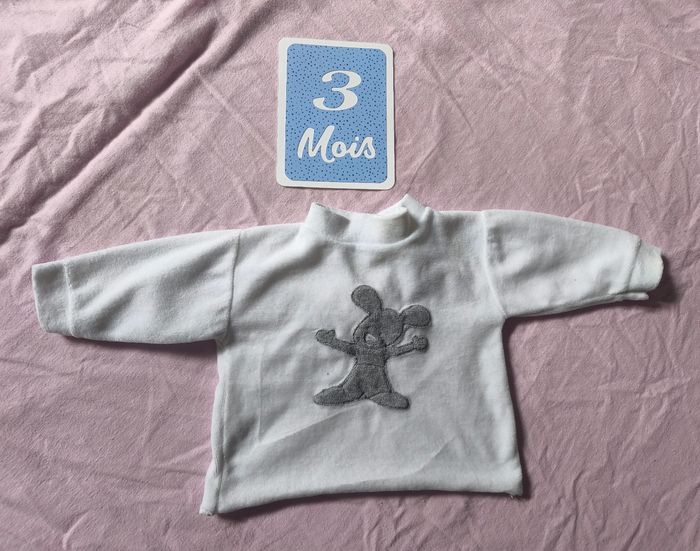 Petit haut motif lapin