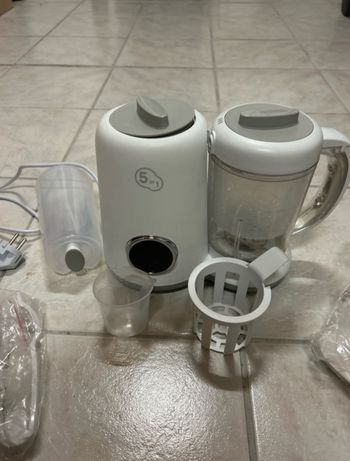 Robot cuiseur mixeur bébé essentiel B
