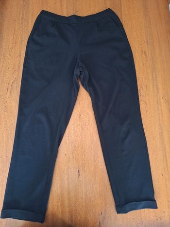 Pantalon noir cache cache à revers