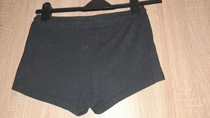 Short en coton elastane taille 11 12 ans 152 cm - photo numéro 2