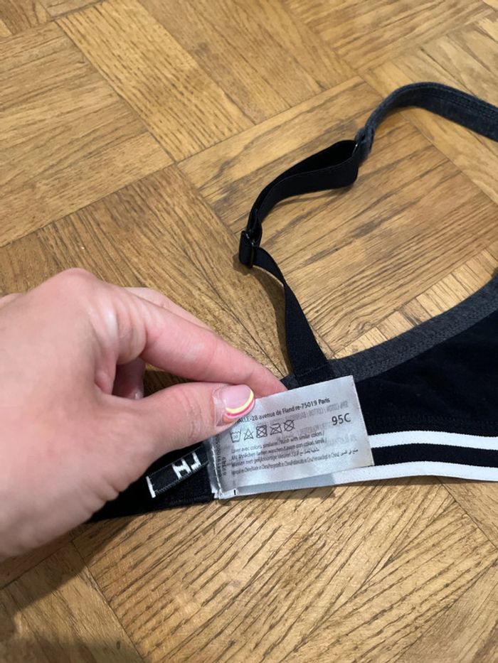 Soutien gorge noir 95 C - photo numéro 3