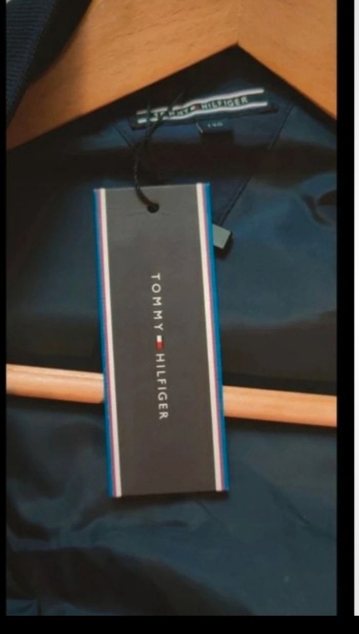 Parka neuve fille en 10 ans Tommy Hilfiger - photo numéro 8