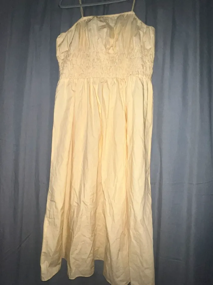 Robe jaune